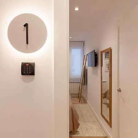 Ah Room4you Vut3026as Guest house