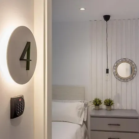 Ah Room4you Vut3026as Guest house